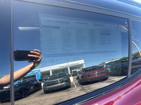 New 2026 Chevrolet Equinox EV RS image 36