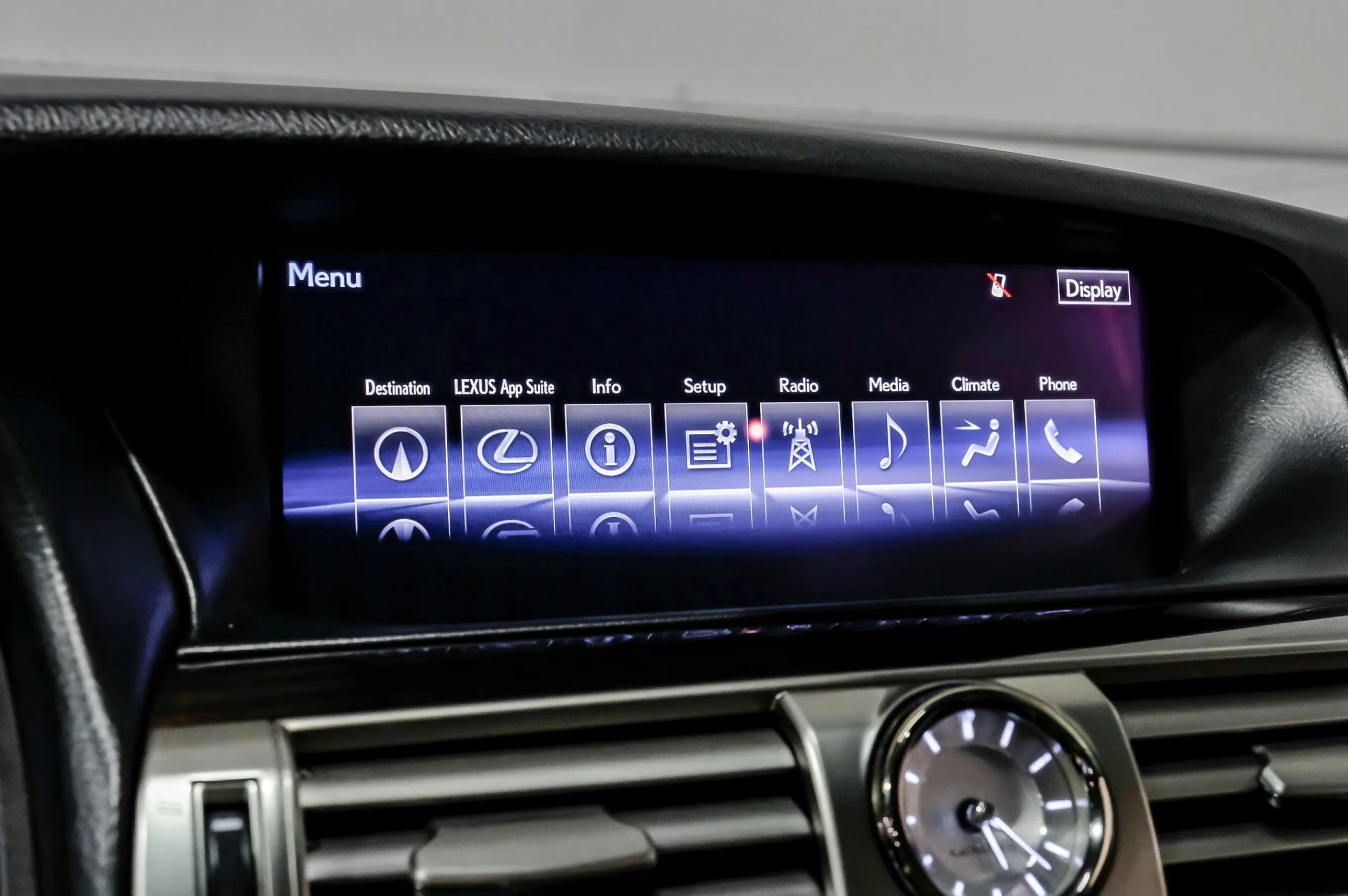 Used 2015 Lexus LS 460 L RWD image 36