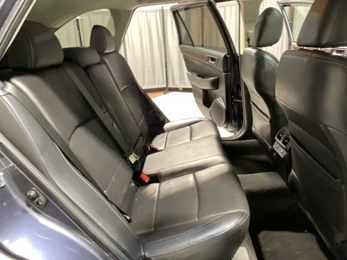 Used 2015 Subaru Outback 2.5i Limited image 13
