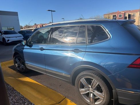 Used 2019 Volkswagen Tiguan SEL Premium image 5