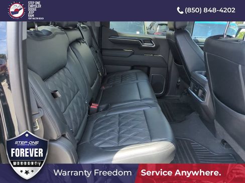 Used 2023 GMC Sierra 1500 Elevation w/ Preferred Package AWD/4WD image 30