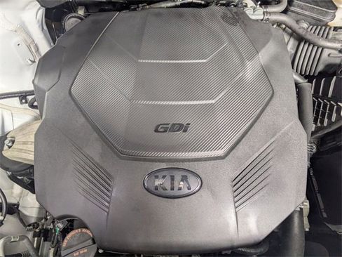 Used 2020 Kia Sorento LX image 29