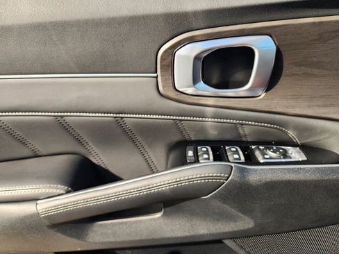 New 2025 Kia Sorento SX image 16