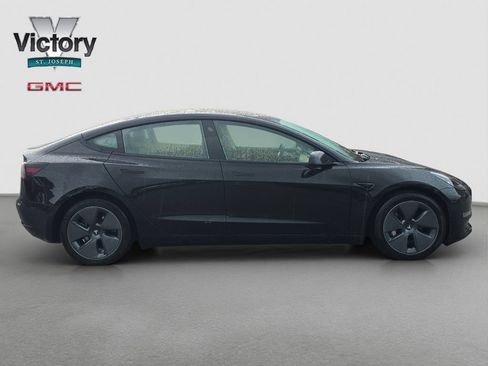 Used 2022 Tesla Model 3 Long Range AWD/4WD image 17