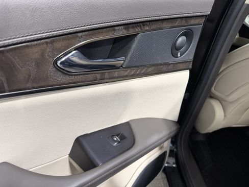 Used 2019 Lincoln Nautilus Reserve FWD image 28