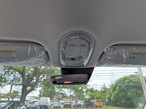 New 2025 Hyundai Ioniq 5 SEL image 19