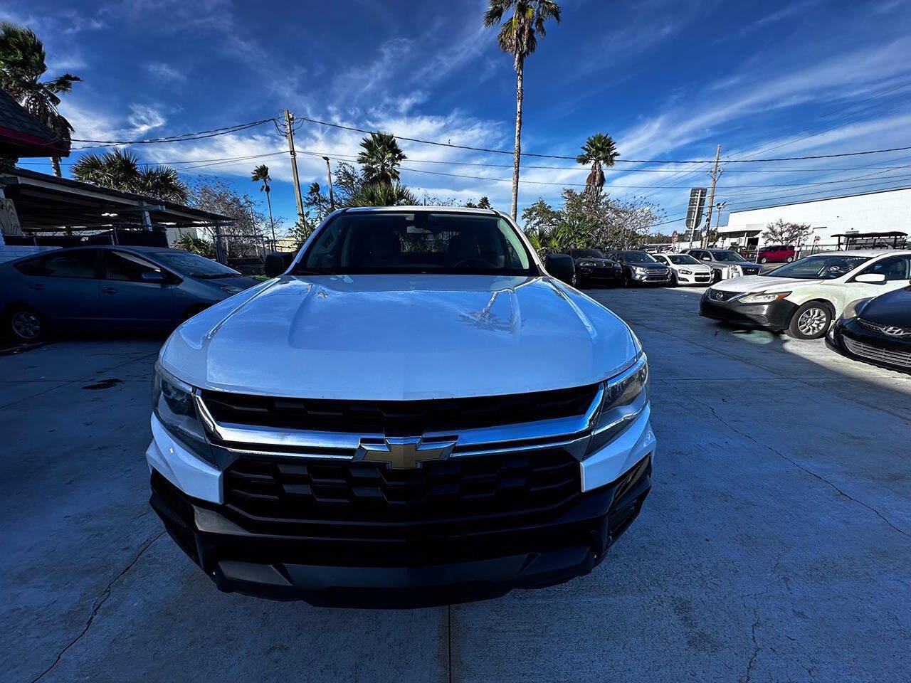 Used 2022 Chevrolet Colorado W/T w/ WT Convenience Package AWD/4WD image 1