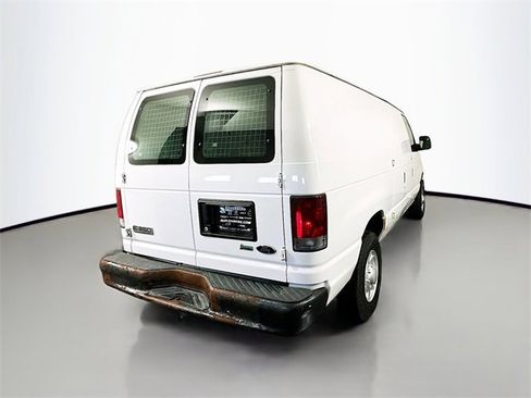 Used 2010 Ford E-350 and Econoline 350 Super Duty image 7