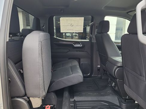 New 2026 GMC Sierra 1500 Elevation w/ LPO, Elevation Black Package AWD/4WD image 43