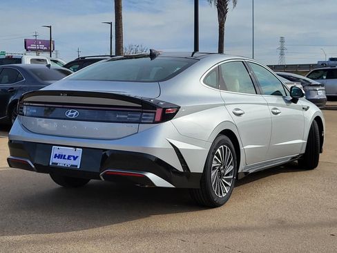 New 2026 Hyundai Sonata SEL FWD image 5