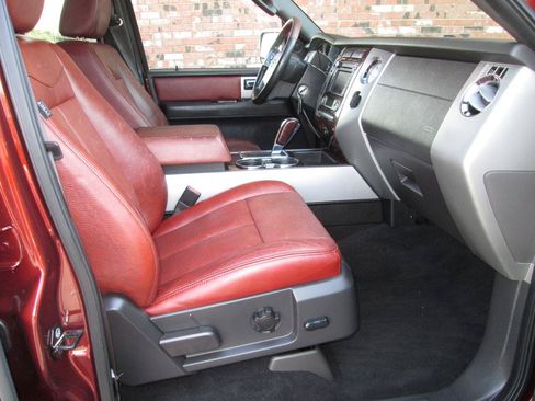 Used 2008 Ford Expedition King Ranch AWD/4WD image 5