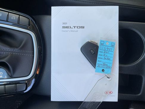 Used 2021 Kia Seltos SX image 10