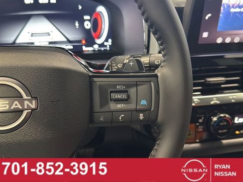 New 2026 Nissan Pathfinder Platinum AWD/4WD image 28
