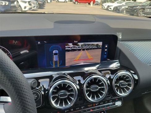 New 2025 Mercedes-Benz GLA 250 GLA 250 image 18