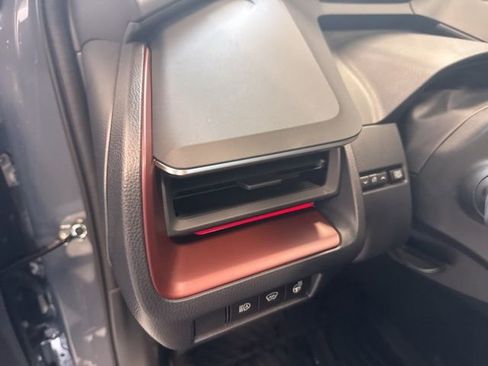 New 2026 Toyota Prius Plug-In Hybrid image 18