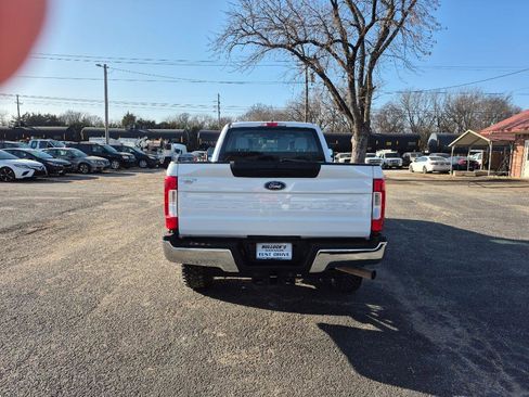 Used 2018 Ford F250 XL w/ Power Equipment Group image 5