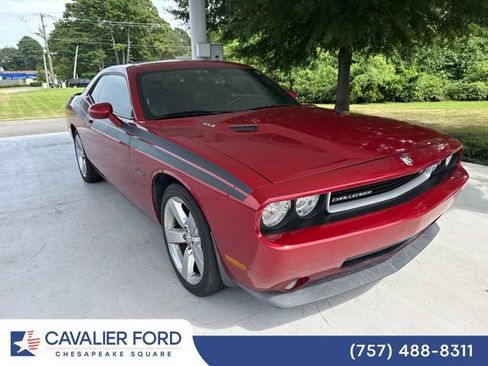 Used 2009 Dodge Challenger R/T RWD image 1