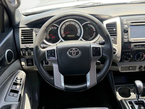 Used 2012 Toyota Tacoma 4x4 Double Cab w/ TRD Sport Pkg image 14
