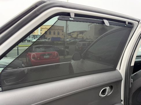 Used 2023 Hyundai Ioniq 5 Limited image 54