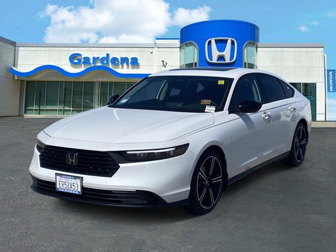 Used 2026 Honda Accord SE image 3