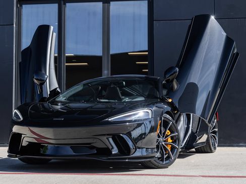 Used 2026 McLaren GTS RWD image 2