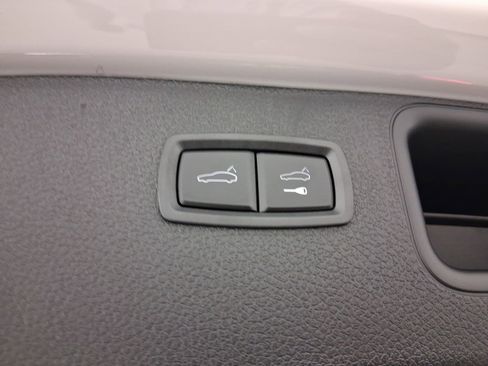 New 2026 Porsche Macan S image 34