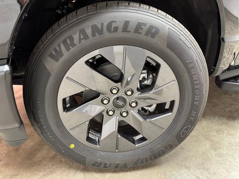 New 2024 Ford F150 Lightning Pro image 28