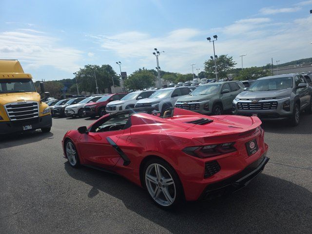 Used 2026 Chevrolet Corvette Stingray Preferred Conv RWD image 4