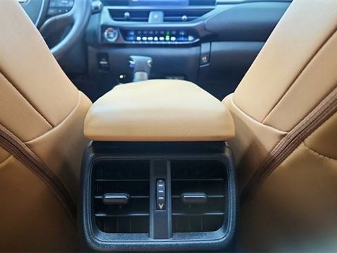 Used 2023 Lexus UX 250h FWD w/ Premium Package image 51