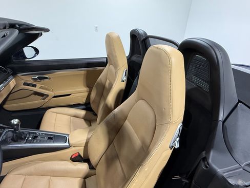 Used 2022 Porsche 718 Boxster image 37