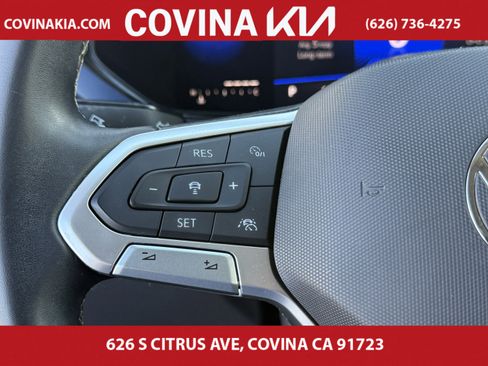Used 2023 Volkswagen Taos SE image 19
