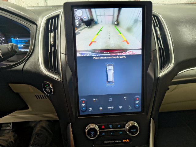 Used 2024 Ford Edge Titanium w/ Equipment Group 301A AWD/4WD image 28