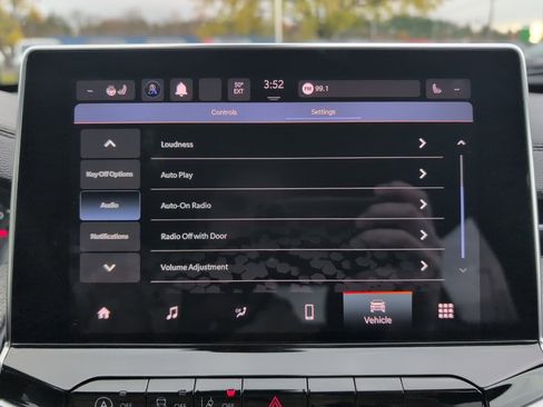 Used 2023 Jeep Compass Latitude w/ Convenience Group image 56