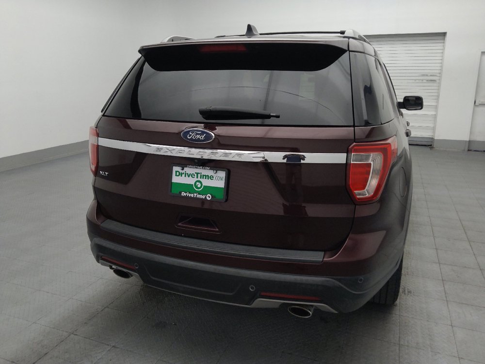 Used 2018 Ford Explorer XLT FWD image 7