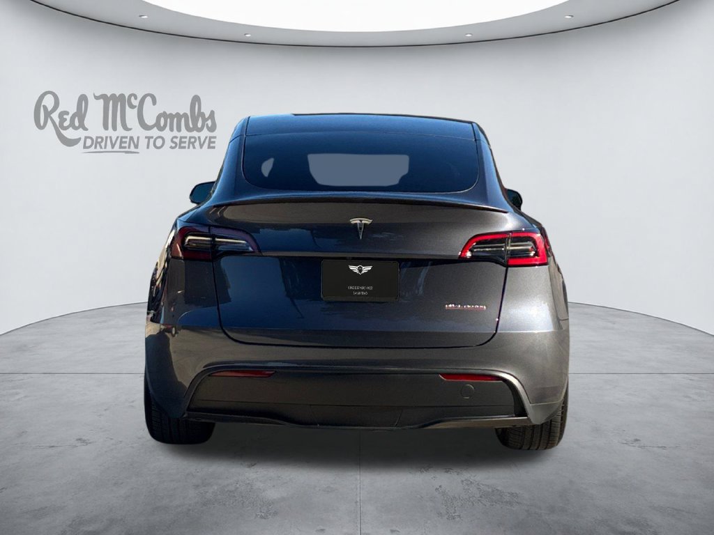 Used 2023 Tesla Model Y Performance AWD/4WD image 4