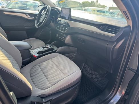 Used 2020 Ford Escape SE AWD/4WD image 9