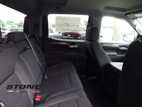 New 2026 GMC Sierra 1500 Elevation image 23