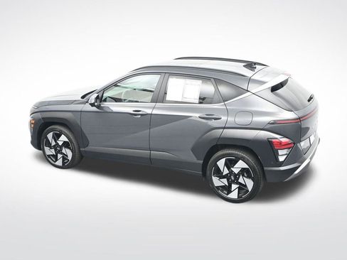 Used 2024 Hyundai Kona Limited image 31