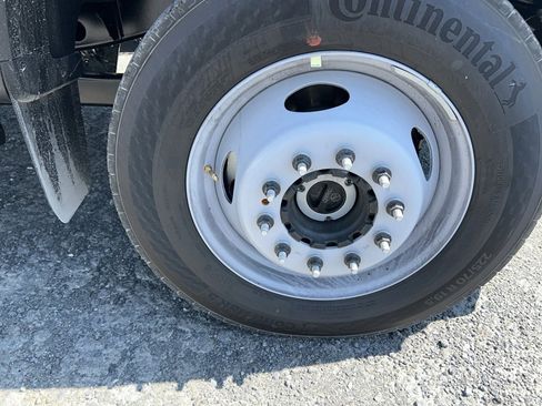 New 2024 Ford F550 4x4 Regular Cab Super Duty image 21