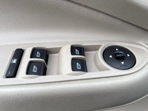 Used 2014 Ford Escape SE w/ Equipment Group 201A AWD/4WD image 15