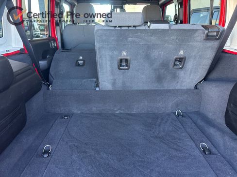 Certified 2025 Jeep Wrangler Willys 4xe image 16