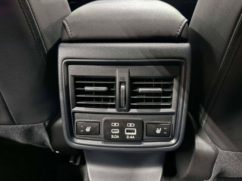 Used 2026 Subaru Outback Limited XT AWD/4WD image 43