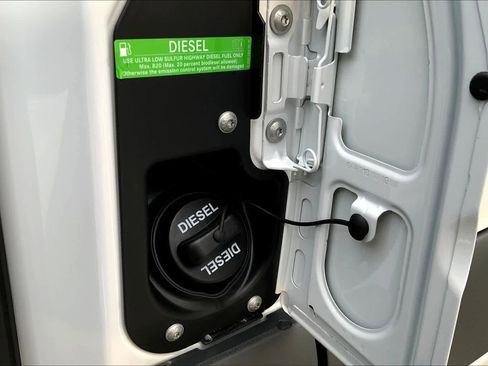 Certified 2025 Mercedes-Benz Sprinter 2500 image 13