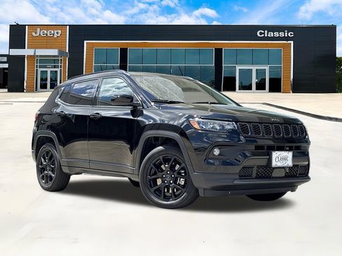 New 2026 Jeep Compass Latitude image 1