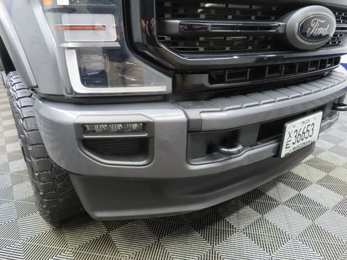 Used 2022 Ford F350 Lariat w/ Black Appearance Package AWD/4WD image 49