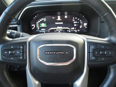 Used 2022 GMC Yukon XL Denali w/ Max Trailering Package AWD/4WD image 15