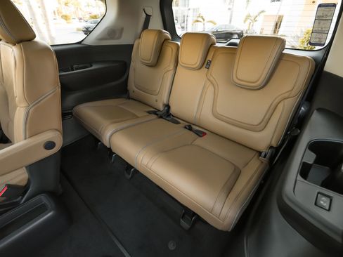 New 2026 INFINITI QX80 Luxe w/ Cargo Package image 33