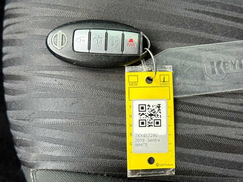 Used 2019 Nissan Sentra SV FWD image 34