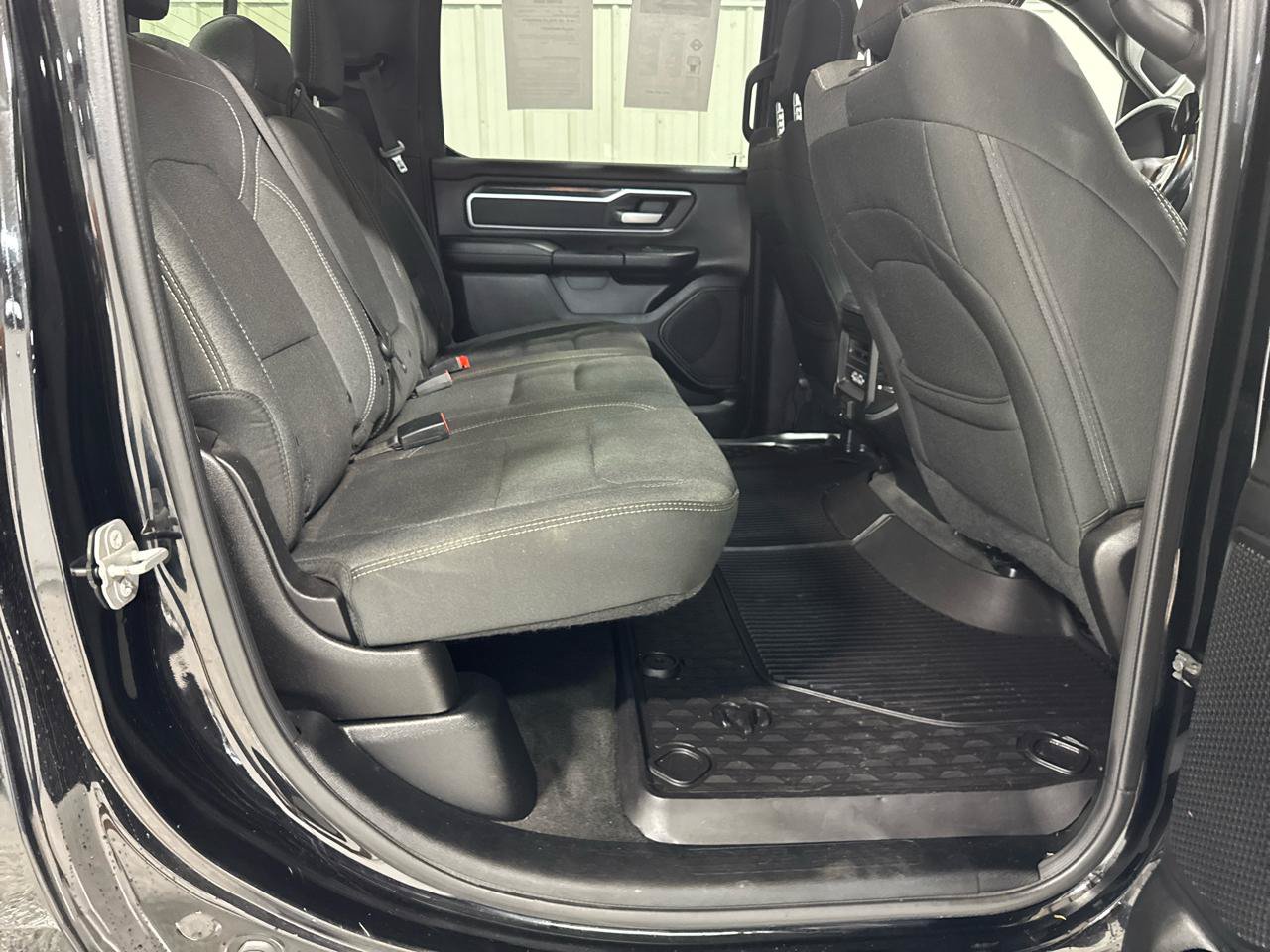 Used 2019 RAM 1500 Big Horn AWD/4WD image 6