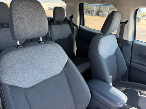 Used 2025 Ford Maverick XLT w/ XLT Luxury Package image 17